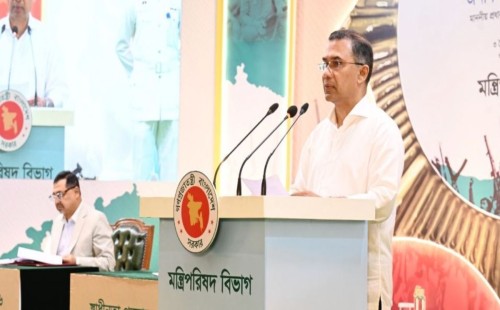 জনদুর্ভোগের কথা চিন্তা করে জ্বালানি তেলের দাম বাড়ানো হয়নি: প্রধানমন্ত্রী