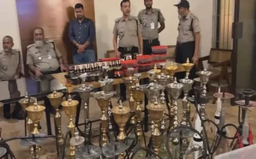 গুলশানে সিসা বারে অভিযান চালাচ্ছে ডিএনসি, ম্যানেজার আটক