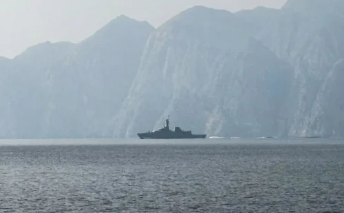 দাবি আদায় না হওয়া পর্যন্ত হরমুজ ‘দখলে’ থাকবে, হুঁশিয়ারি ইরানের